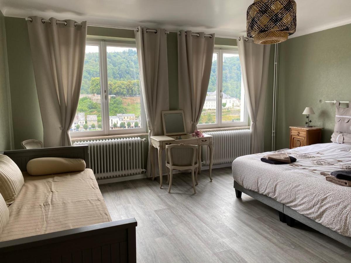 The Great View Villa Bouillon Bagian luar foto